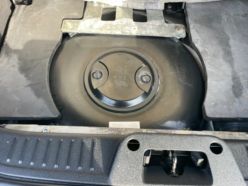 Ford Fiesta 1.4i 97к.с. BRC TITANIUM ИТАЛИЯ, снимка 5 - Автомобили и джипове - 52918889