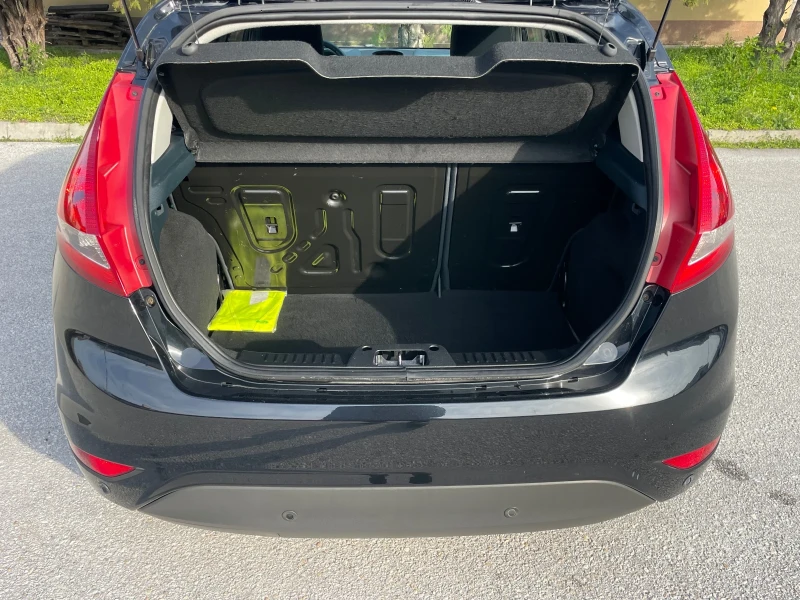 Ford Fiesta 1.4i 97к.с. BRC TITANIUM ИТАЛИЯ, снимка 4 - Автомобили и джипове - 52918889
