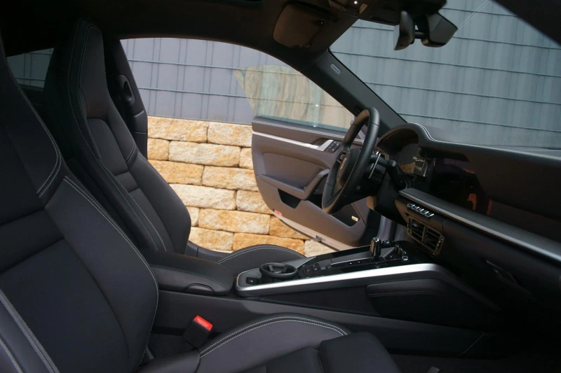 Porsche 911 992.2 CARRERA/COUPE/FACELIFT/BOSE/SPORT DESIG/PANO, снимка 9 - Автомобили и джипове - 53186487