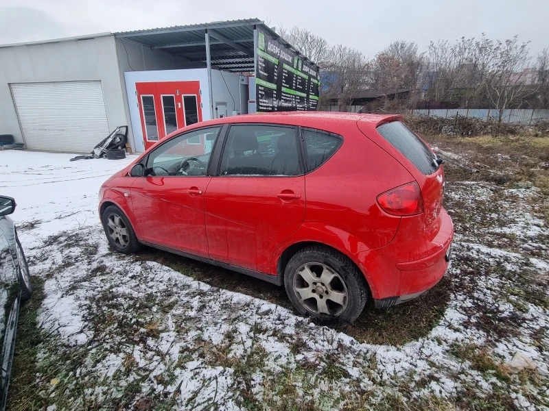 Seat Altea 2.0 TDI, снимка 4 - Автомобили и джипове - 53356011