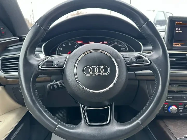 Audi A7 Technik* 8ZF* Обдухване* HeadUp* BOSE* Valcona кож, снимка 8 - Автомобили и джипове - 53991161