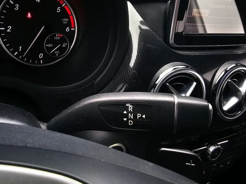 Mercedes-Benz B 200 2.0, снимка 9 - Автомобили и джипове - 54278317