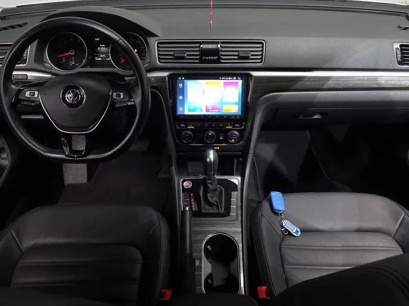 VW Passat 2.0 Tsi B7, снимка 7 - Автомобили и джипове - 55184222