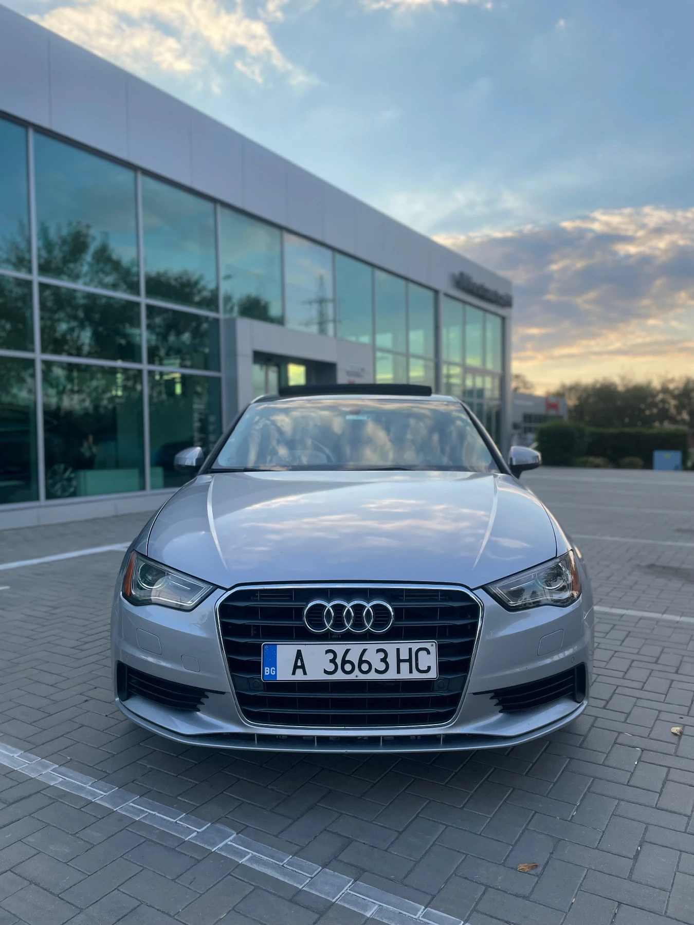 Audi A3 1. 8TFSI 180 коня , 109030км - изображение 3