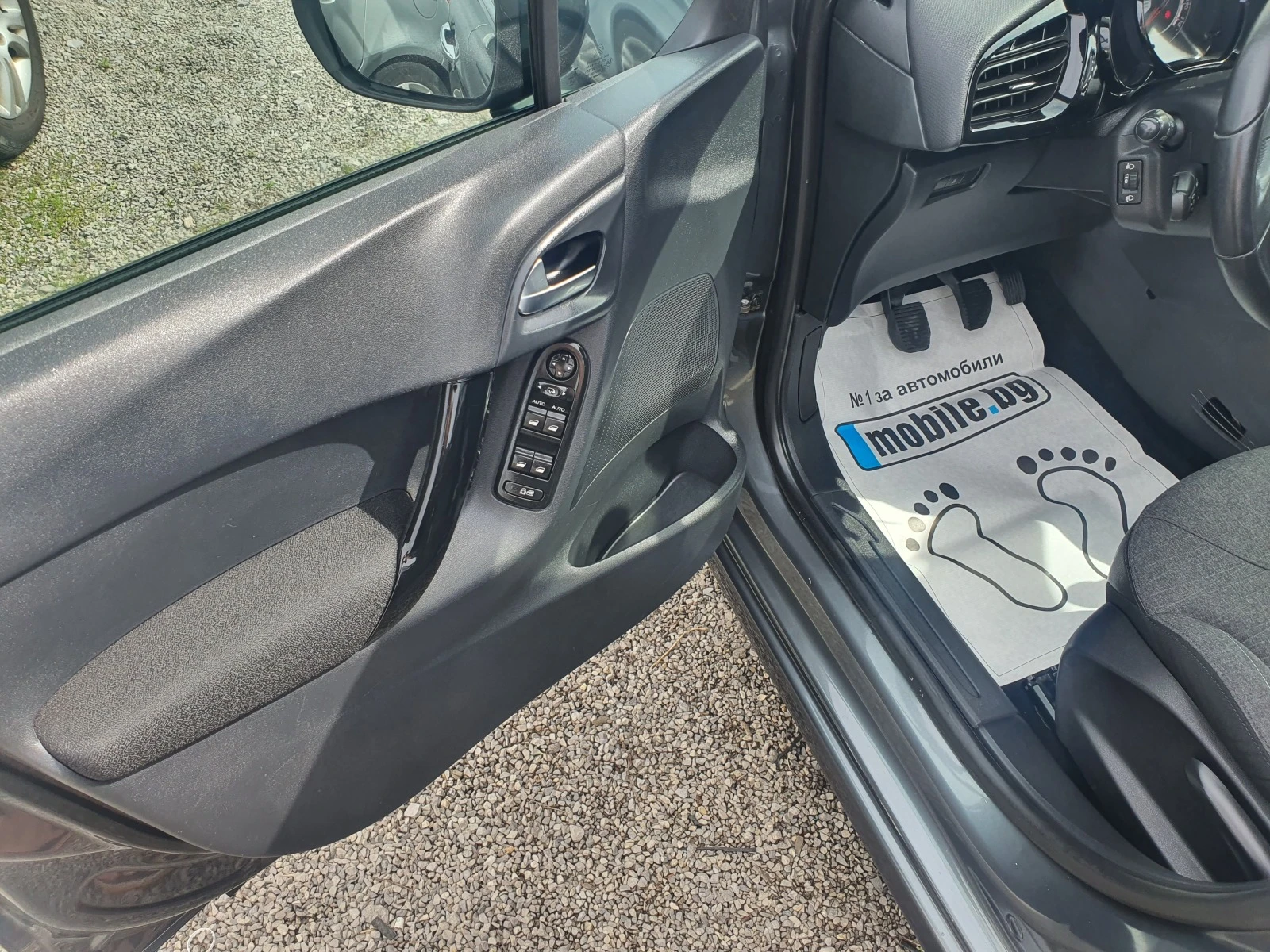 Citroen C3 1.2e-VTI EURO6 NAVI | Mobile.bg — изображение 15
