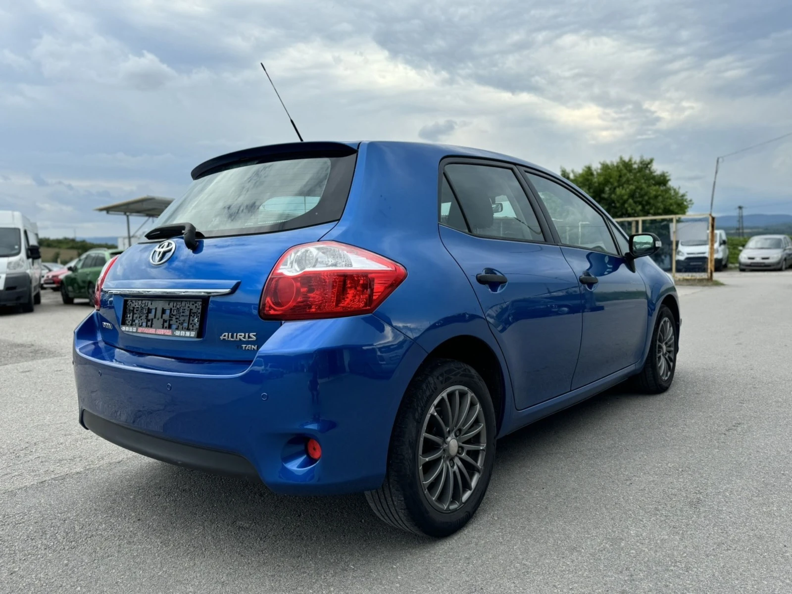 Toyota Auris 1, 33i - изображение 6