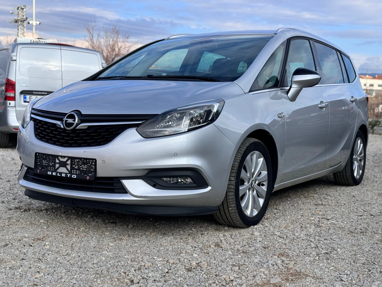 Opel Zafira 1.6cdti navi/camera/pdc/led/7place - изображение 2