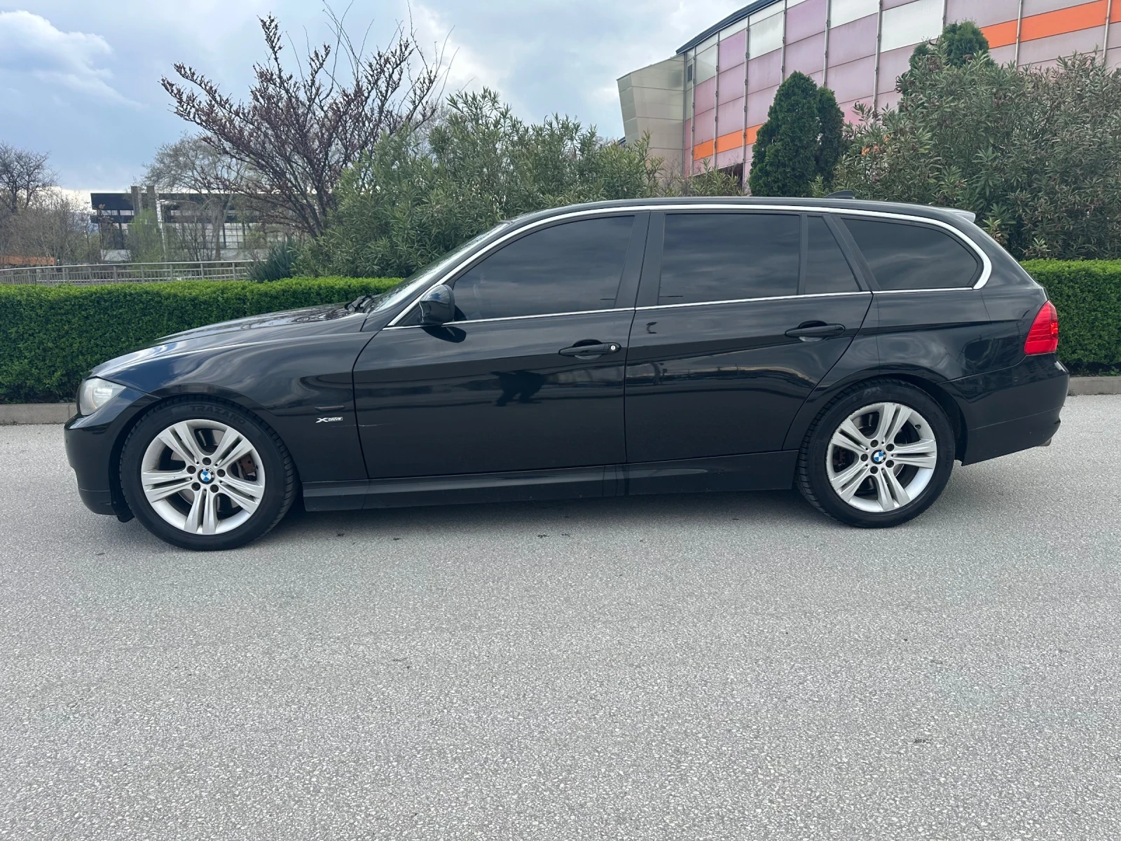 BMW 330 XD 245  - изображение 6