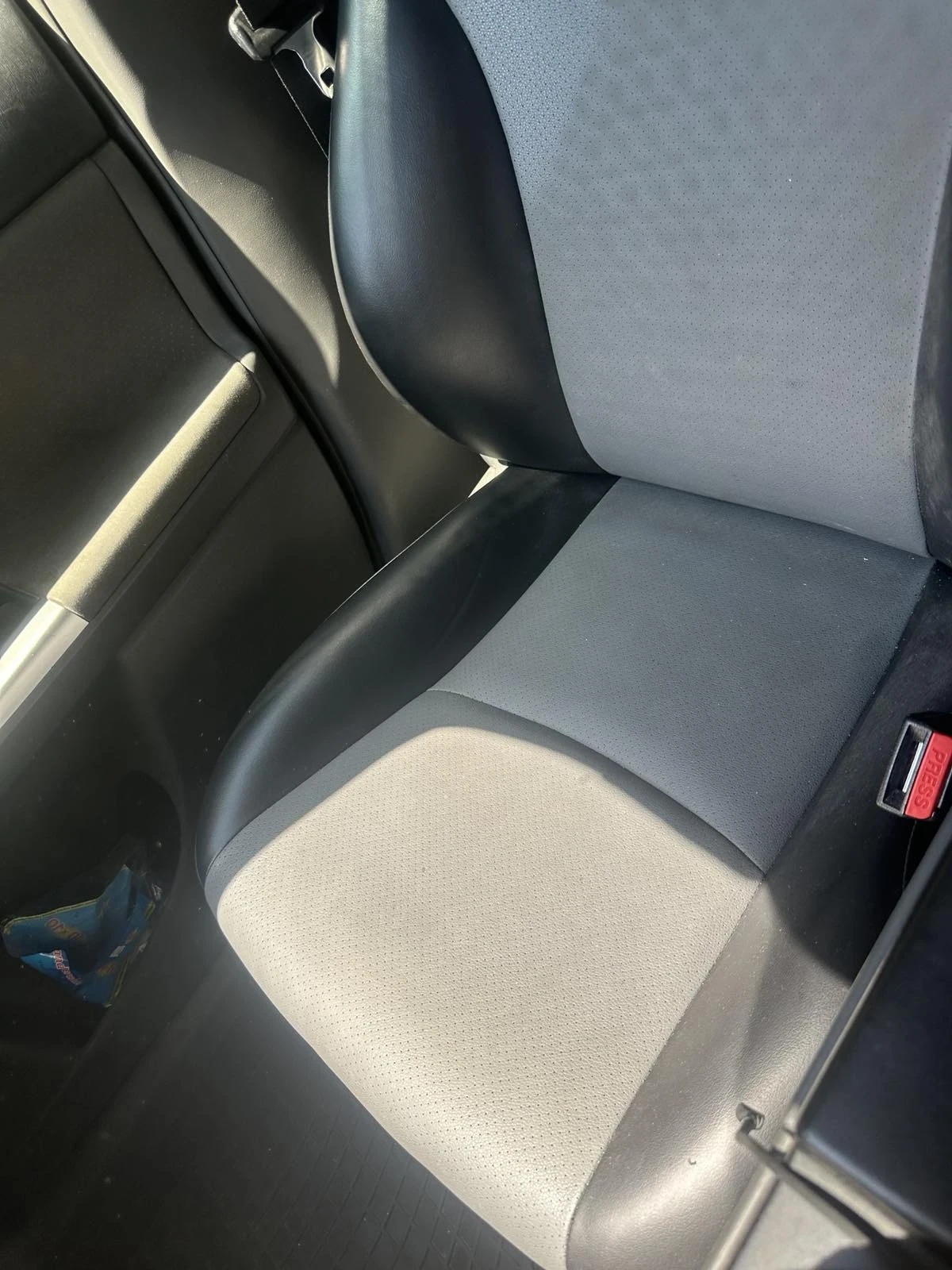 Toyota Prius +  - изображение 5