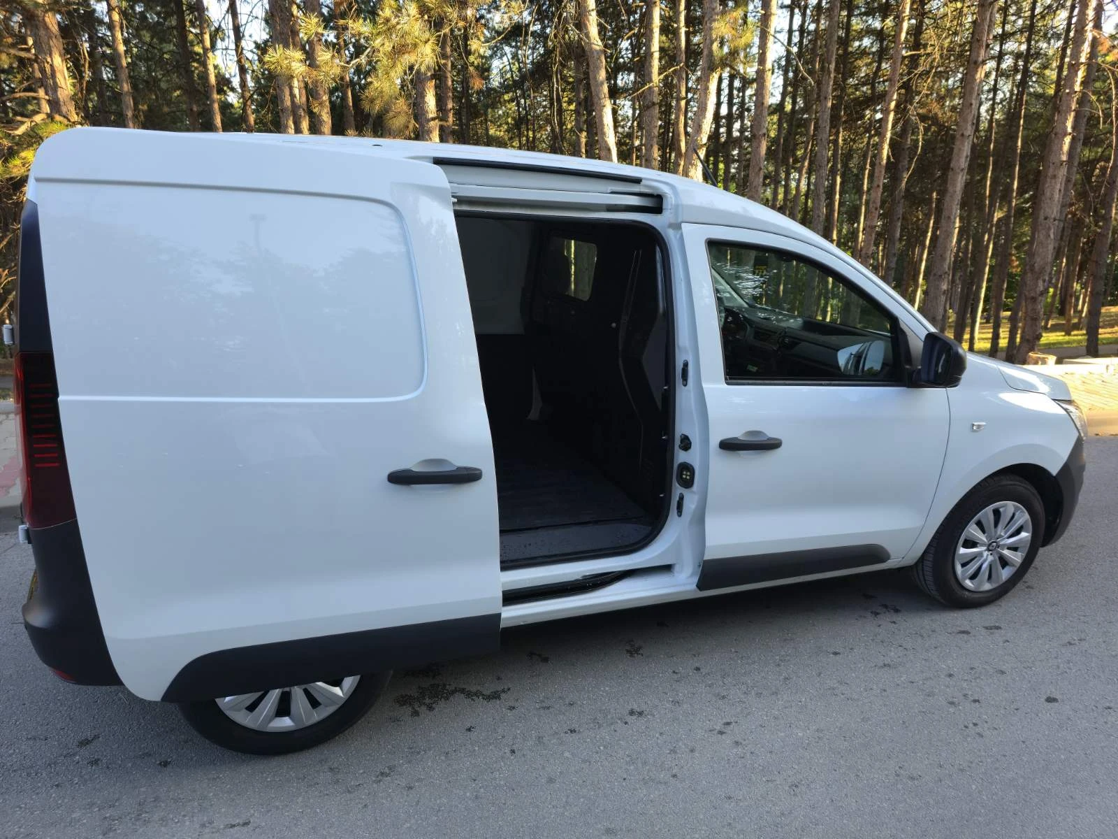 Renault Express 1.5 DCI 75 к.с. - изображение 7