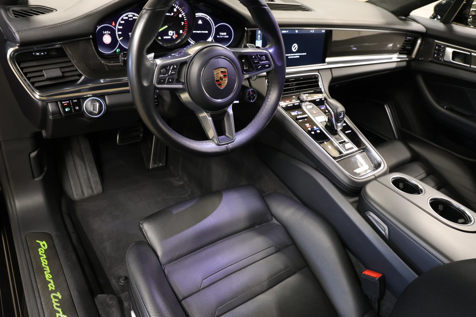 Porsche Panamera Turbo S E-Hybrid - изображение 6