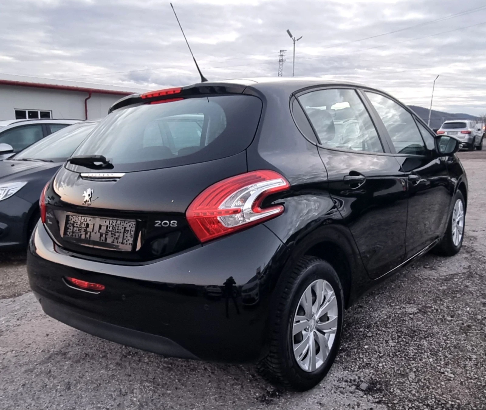 Peugeot 208 1.2i 82k.c. | Mobile.bg   6