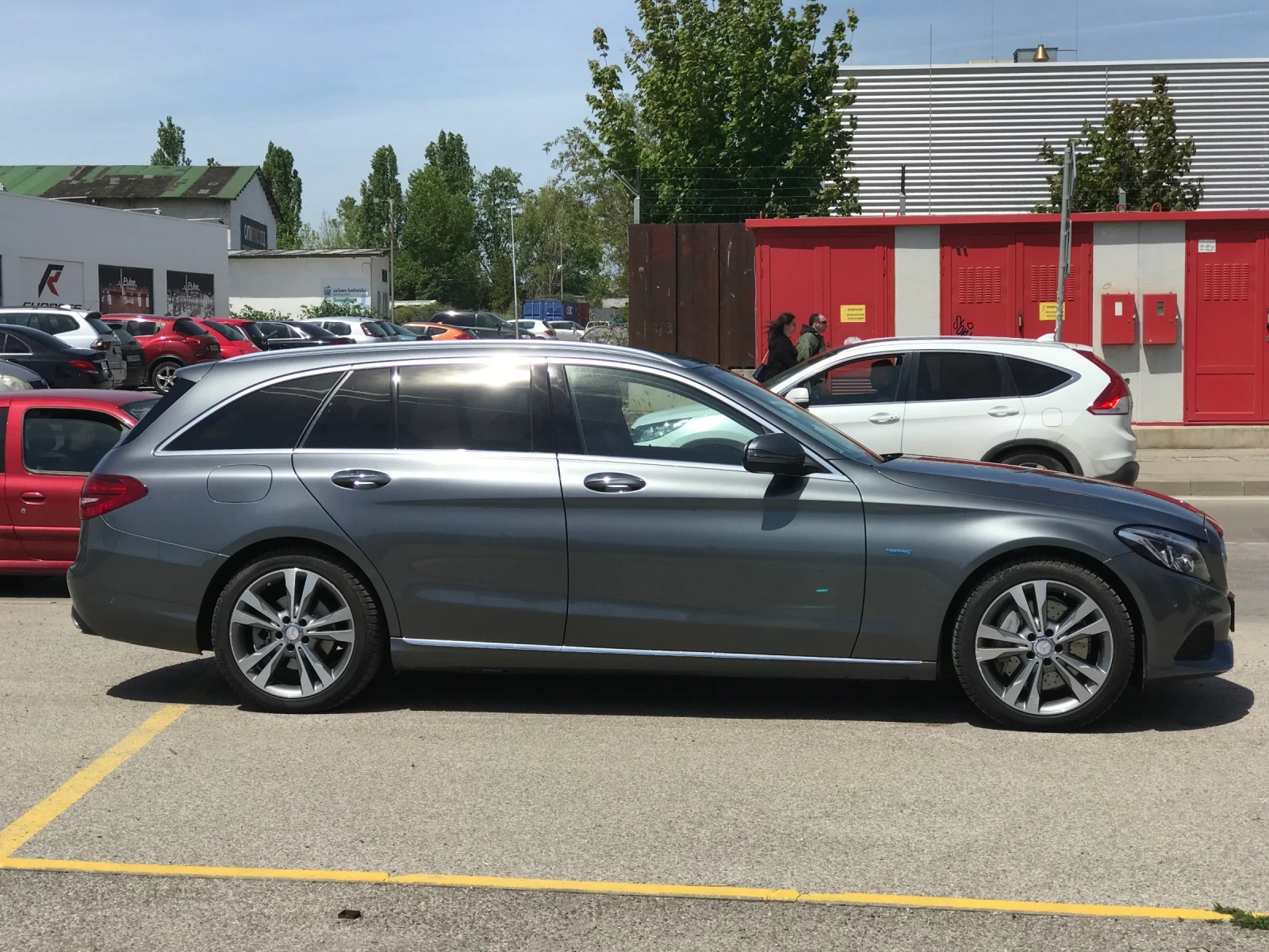 Mercedes-Benz C 350 E Plug-in Hybrid - изображение 2