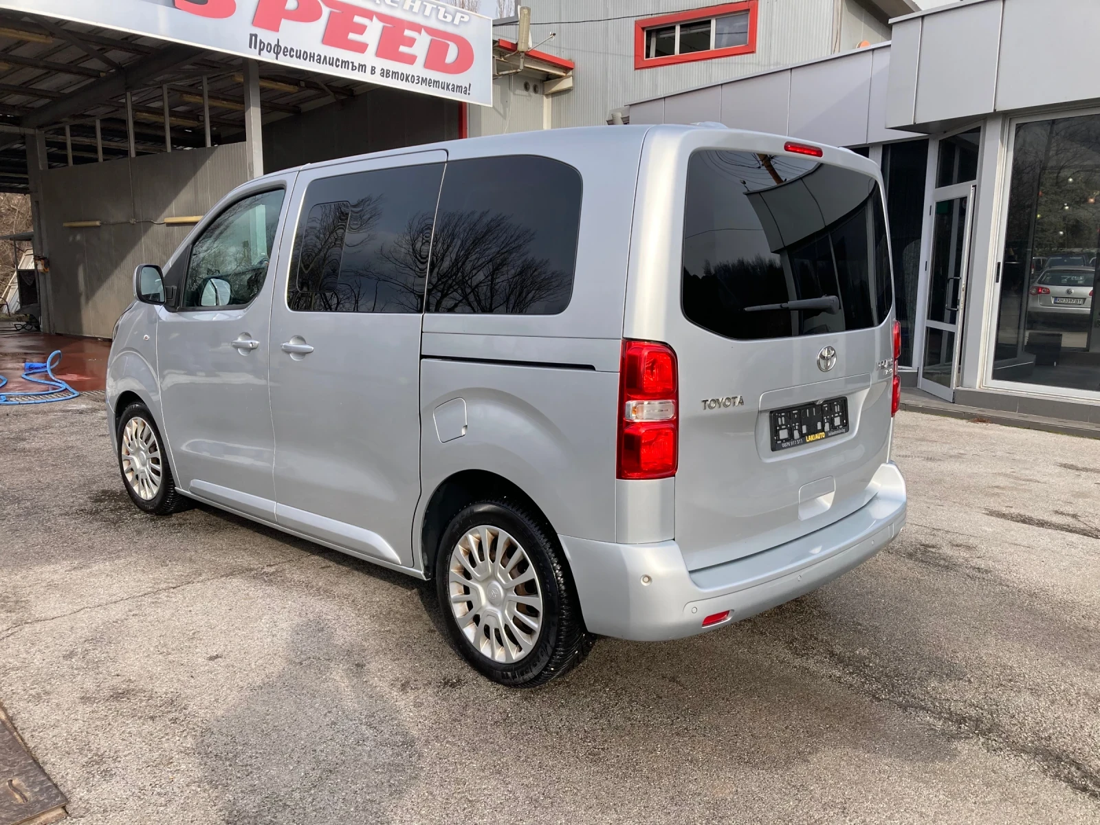 Toyota Proace City 1.6 D4D 116 ks EVRO 6 133000km - изображение 4