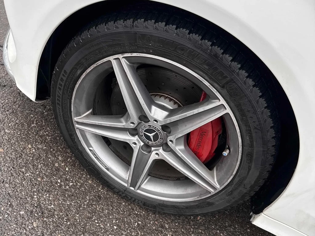 Mercedes-Benz C 300 2017 * ПОДГРЕВ * 360 КАМЕРА * ОТ ПРЕДСТАВИТЕЛСТВО - изображение 6