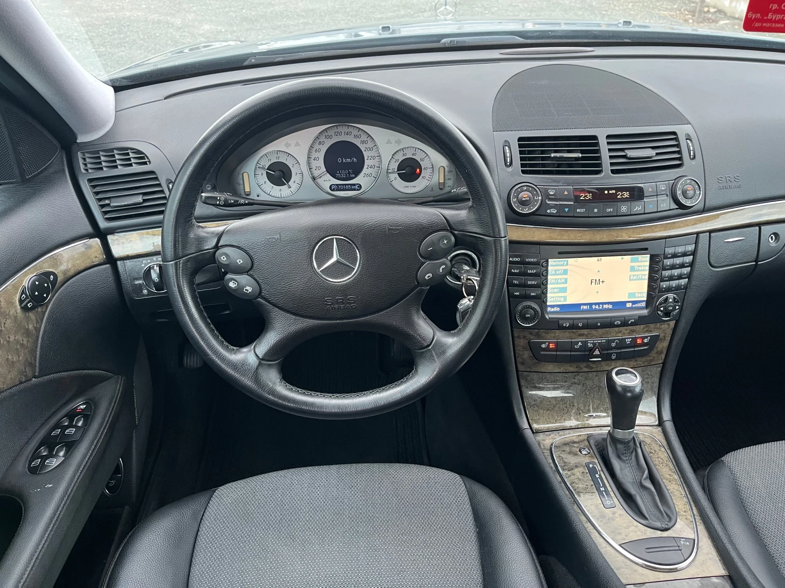 Mercedes-Benz E 280 I-EVO-Avantgarde-Aвтоматик-Навигация, снимка 10 - Автомобили и джипове - 53890599