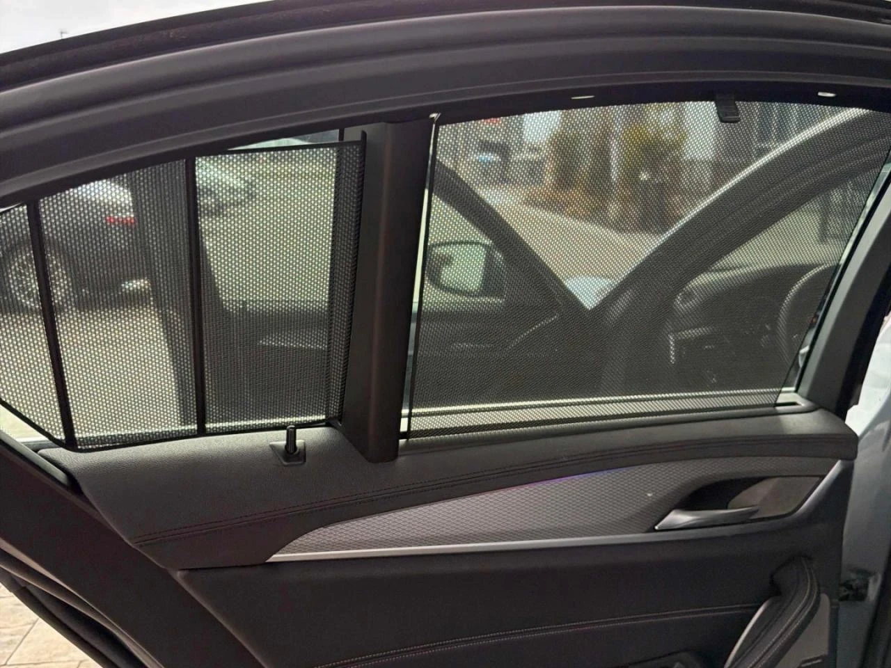 BMW 540 M-pkg | xDrive | 360  | Harman Kardon | Distronic , снимка 17 - Автомобили и джипове - 54216569