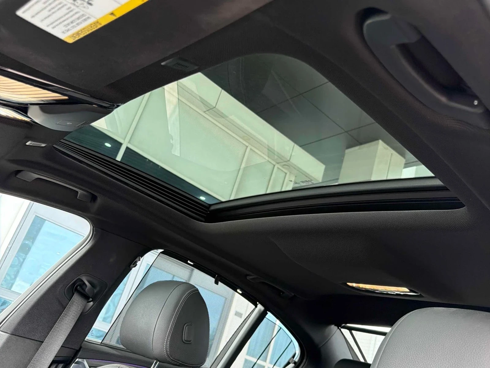 BMW 540 M-pkg | xDrive | 360  | Harman Kardon | Distronic , снимка 15 - Автомобили и джипове - 54216569