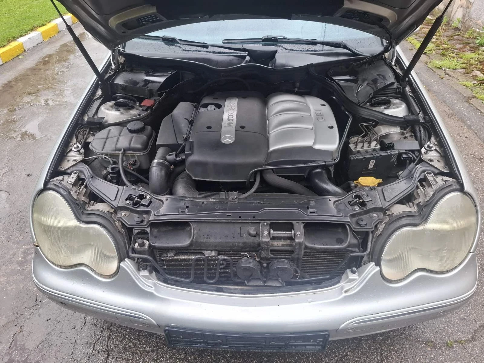 Mercedes-Benz C 200, снимка 10 - Автомобили и джипове - 54688799