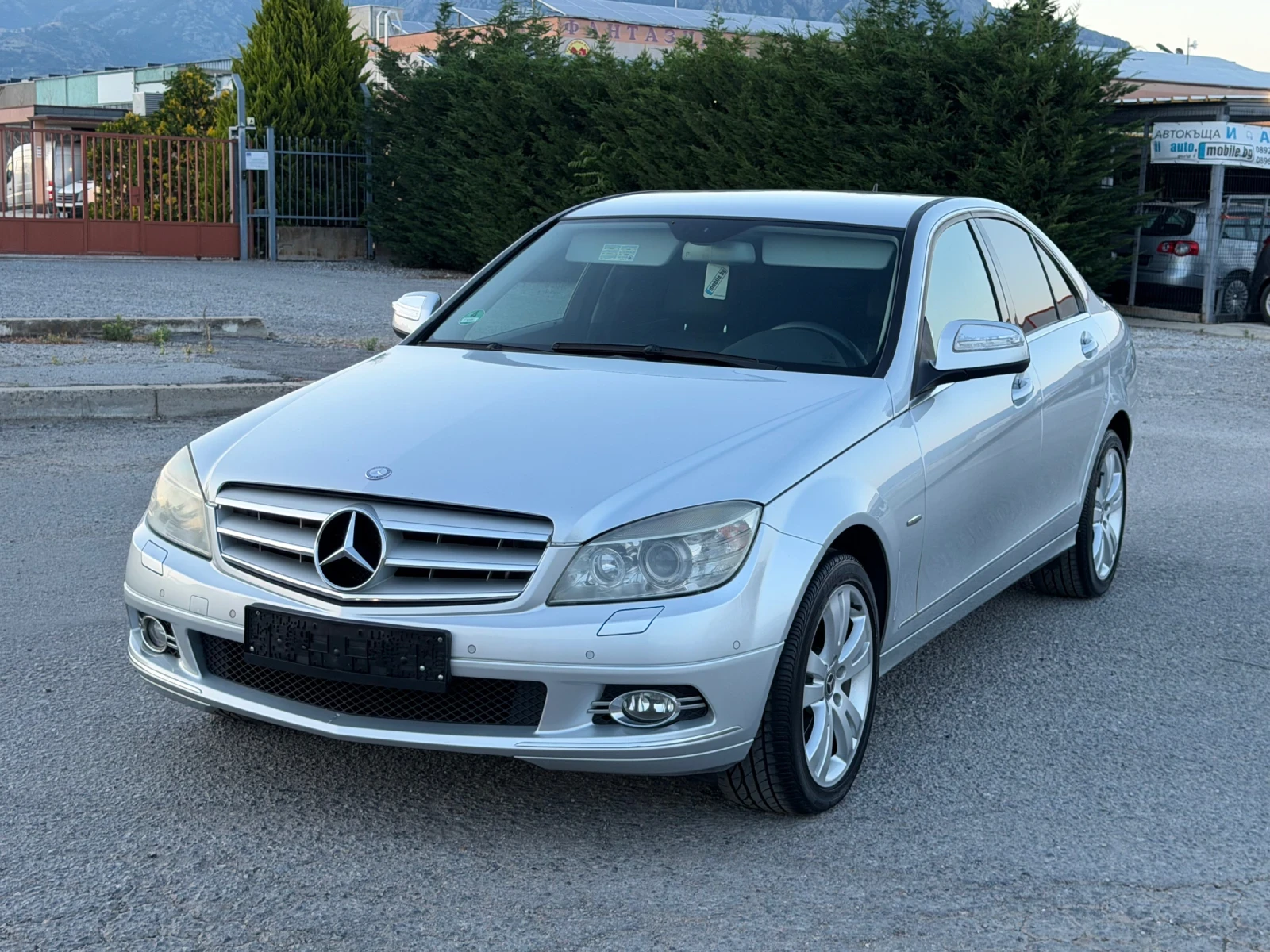Mercedes-Benz C 280 3.0i 231к.с Топ Състояние Подгрев НАВИ Климатик , снимка 3 - Автомобили и джипове - 55008654