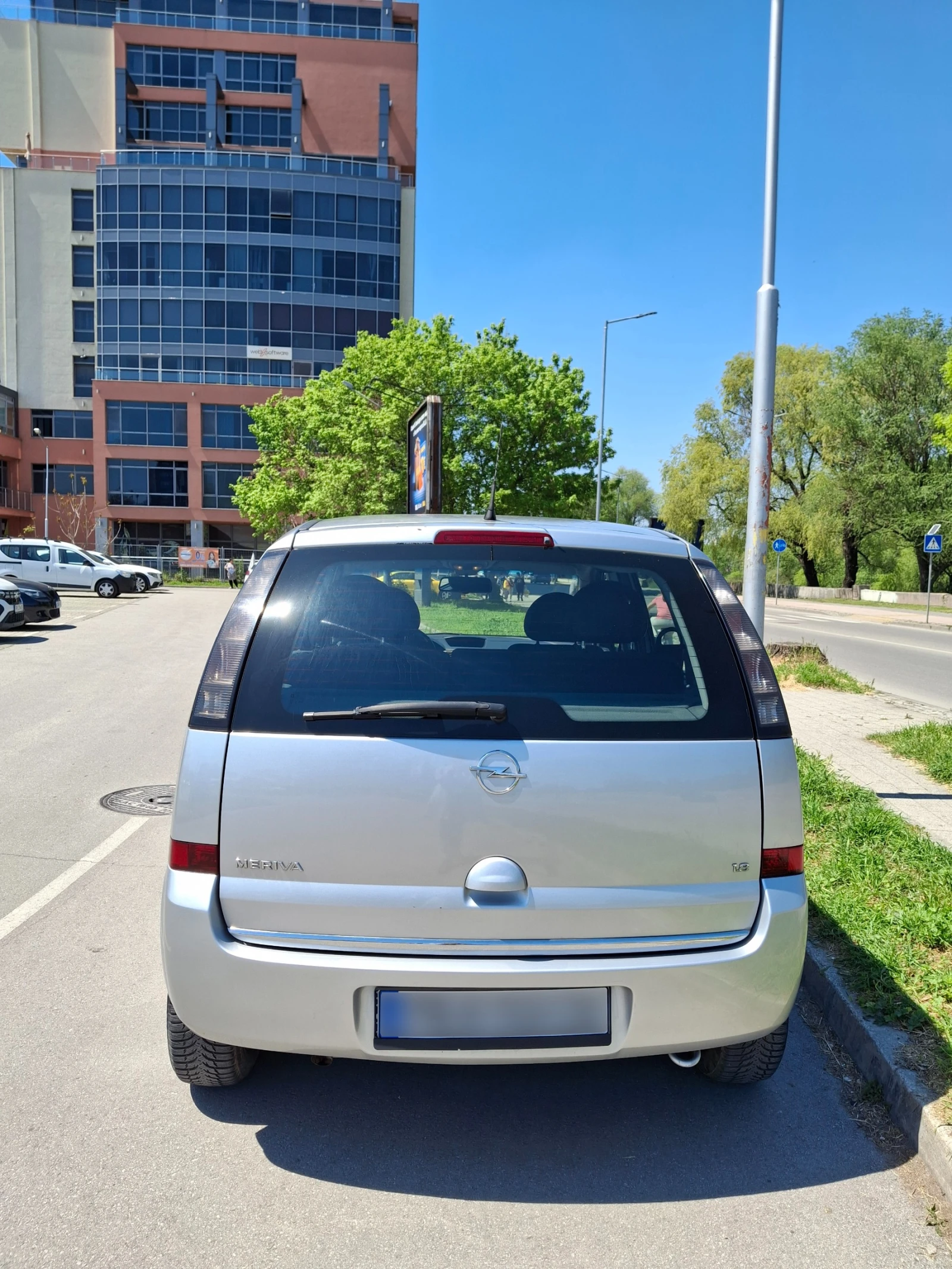 Opel Meriva, снимка 10 - Автомобили и джипове - 55016227