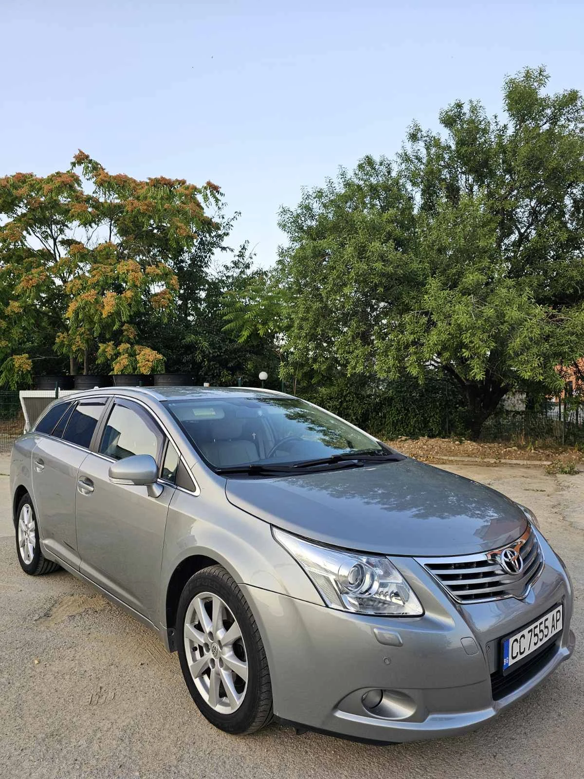 Toyota Avensis 2.2D-CAT 150к.с., снимка 3 - Автомобили и джипове - 55129623