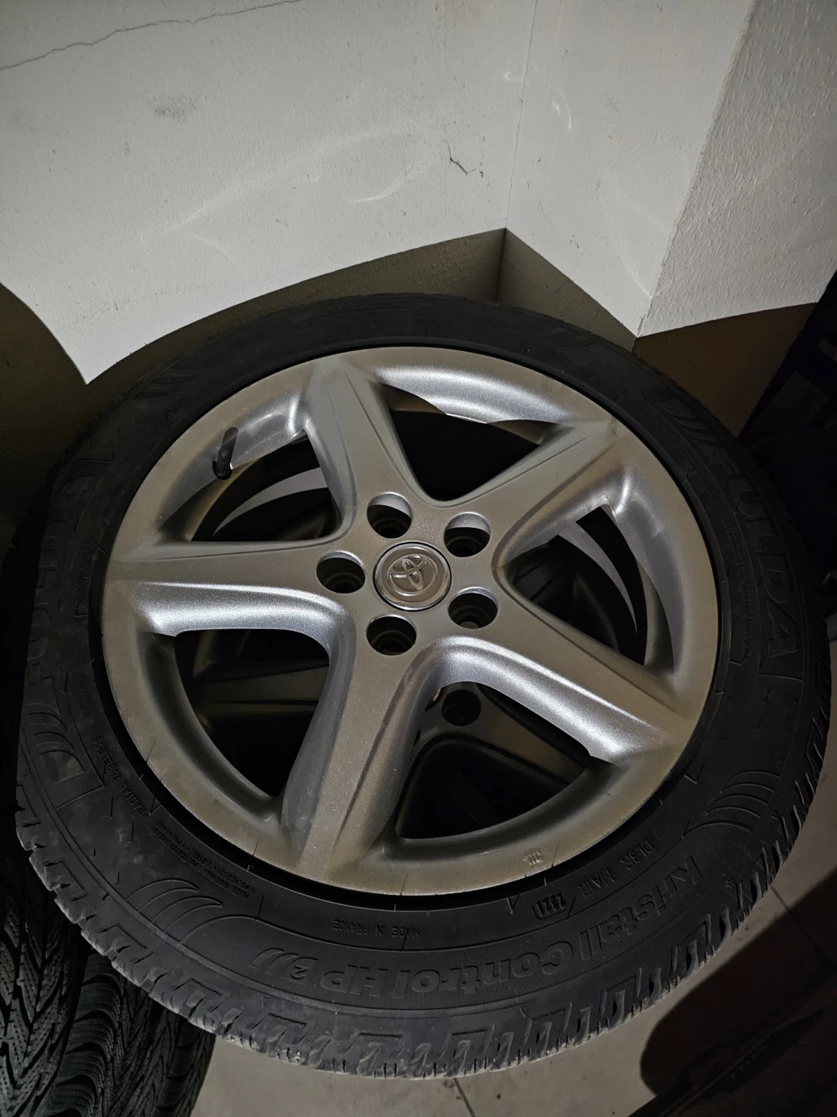 Toyota Avensis 2.2D-CAT 150к.с., снимка 16 - Автомобили и джипове - 55129623
