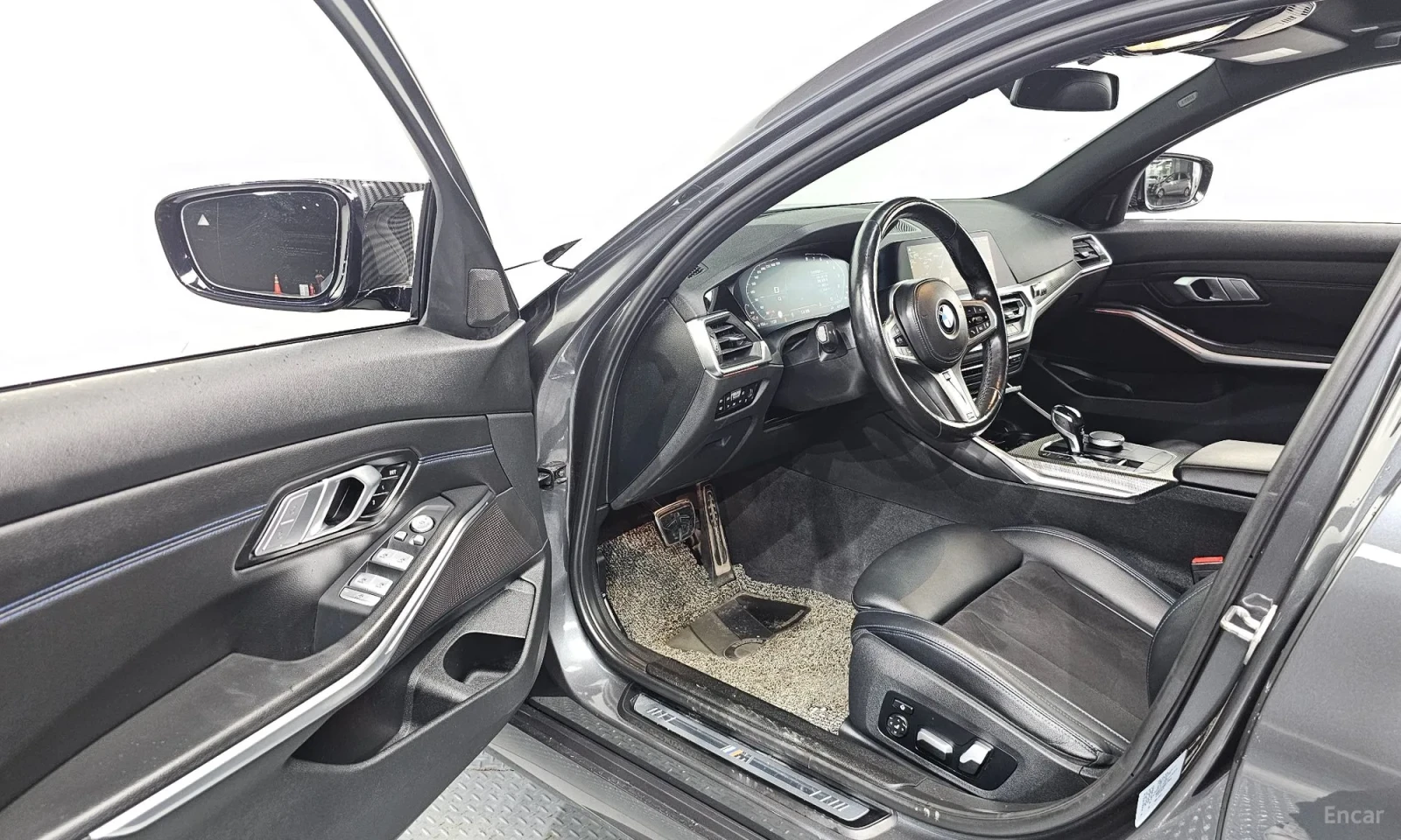 BMW 320 I* LUXURY* 2WD* TEXNOTEST* UNIKAT* TOP OFERTA* , снимка 10 - Автомобили и джипове - 55216081