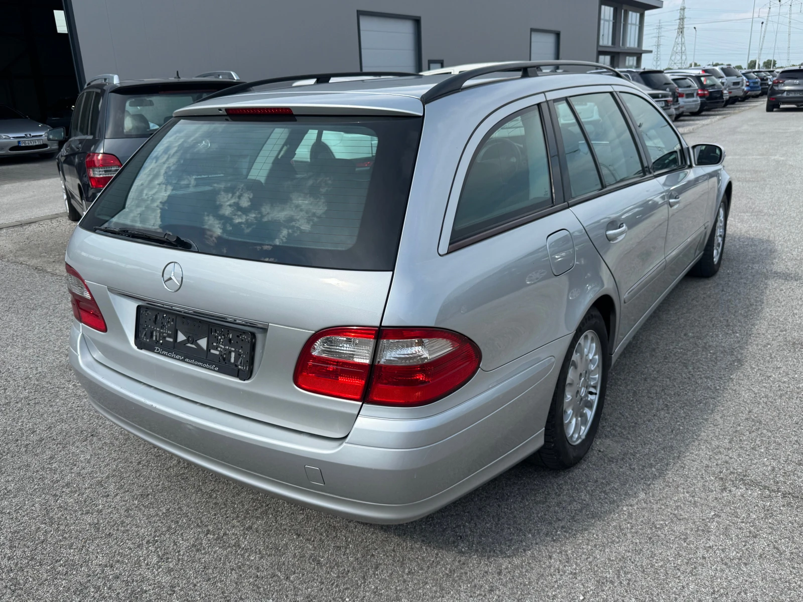 Mercedes-Benz E 270 CDI, снимка 6 - Автомобили и джипове - 55322754