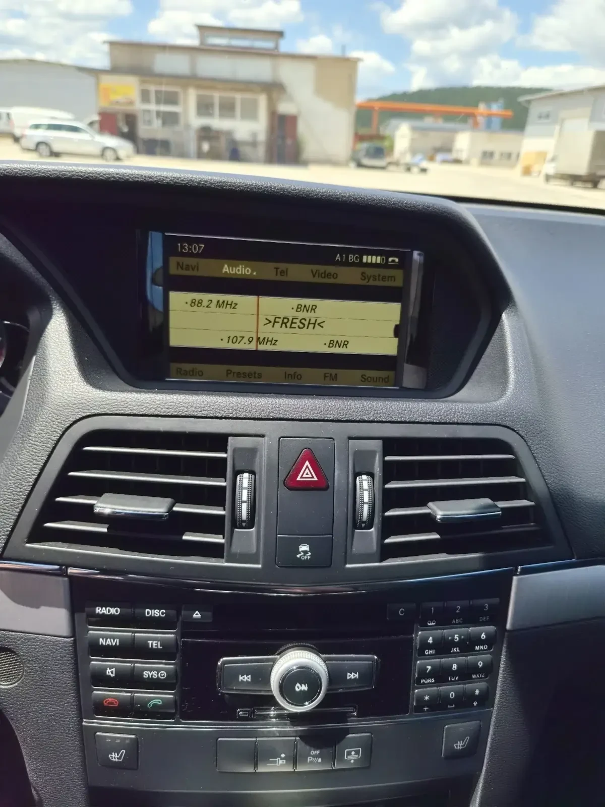 Mercedes-Benz E 250 Blue Efficiency full, navi, ������� ������� | Mobile.bg � ����������� 14
