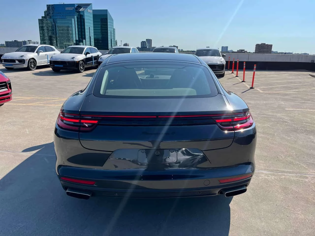 Porsche Panamera * 4 AWD * CARFAX * ОПЦИЯ ЗА ФИНАНСИРАНЕ , снимка 17 - Автомобили и джипове - 55504557