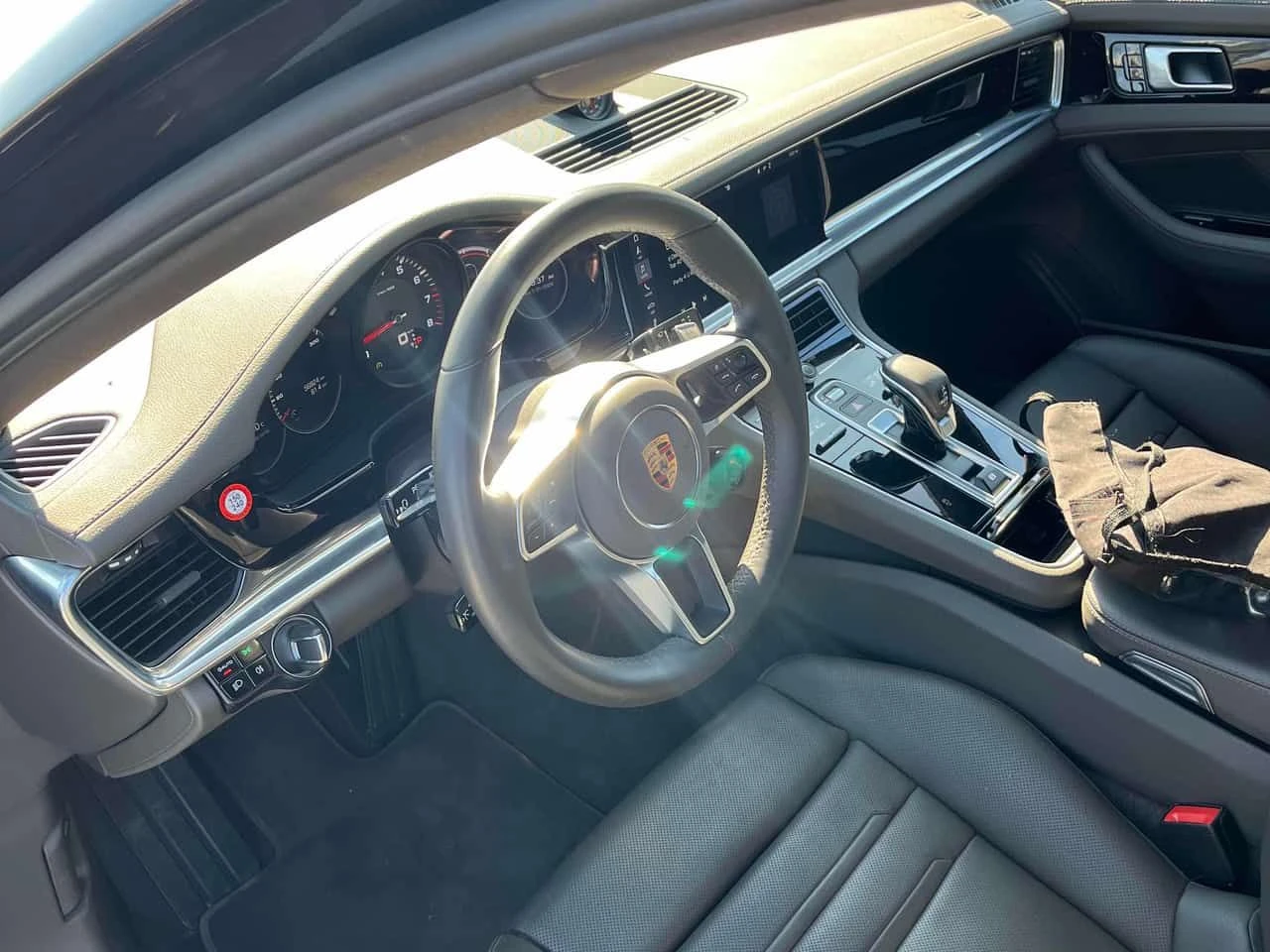 Porsche Panamera * 4 AWD * CARFAX * ОПЦИЯ ЗА ФИНАНСИРАНЕ , снимка 5 - Автомобили и джипове - 55504557