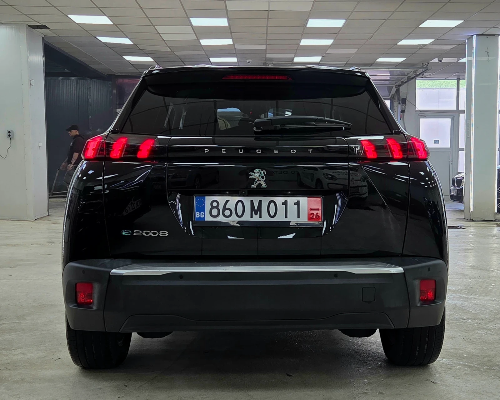 Peugeot 2008 52KWh/Allure/Navi/Kamera, снимка 4 - Автомобили и джипове - 55535516