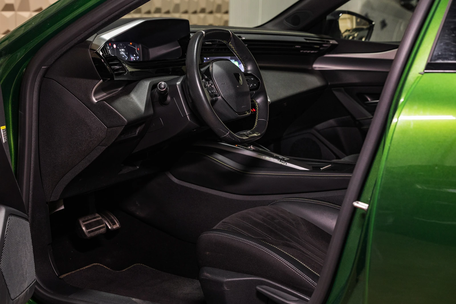 Peugeot 308 Peugeot 308 | 1.2 PureTech | ��������� |  | Mobile.bg � ����������� 7