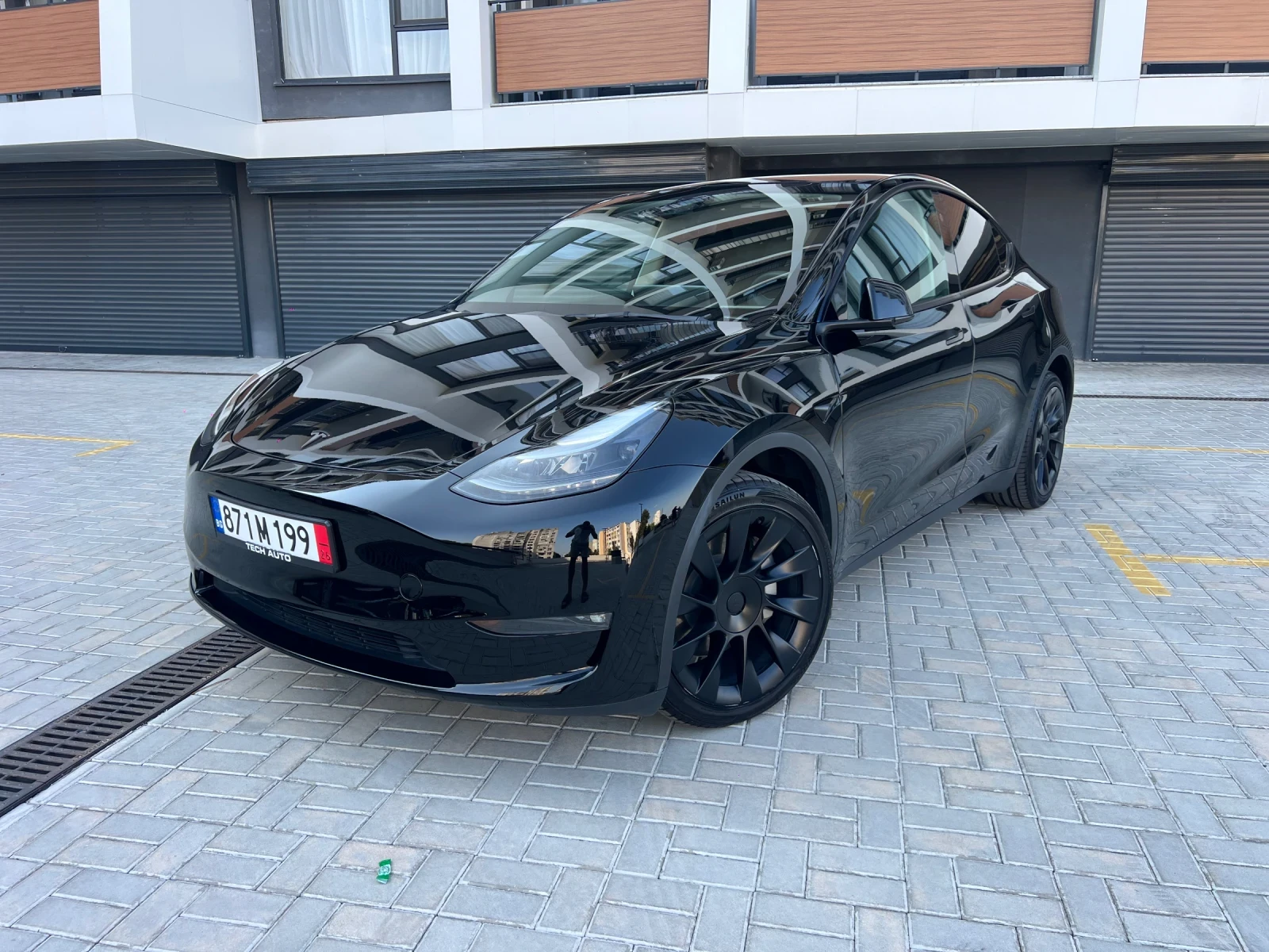 Tesla Model Y Dual Motor* 57 000��* 2023�* ������� | Mobile.bg � ����������� 1
