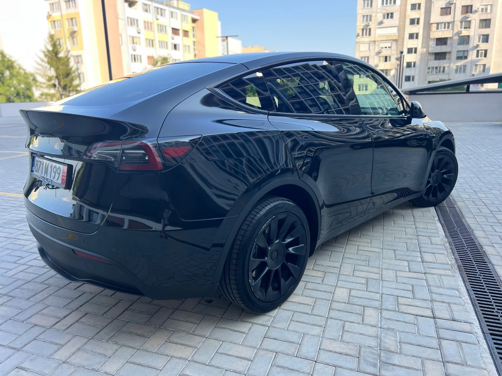 Tesla Model Y Dual Motor* 57 000��* 2023�* ������� | Mobile.bg � ����������� 3