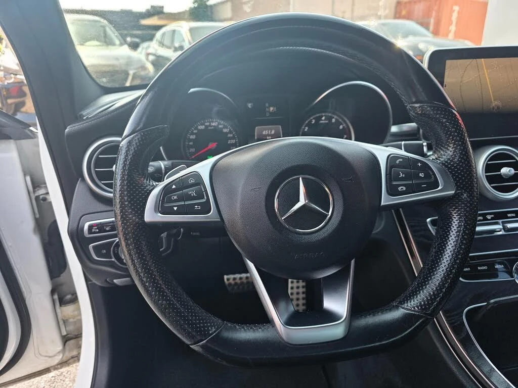 Mercedes-Benz C 400 4MATIC* AMG-LINE* BURMESTER* ПАНОРАМА* ПОДГРЕВ* , снимка 13 - Автомобили и джипове - 55627026
