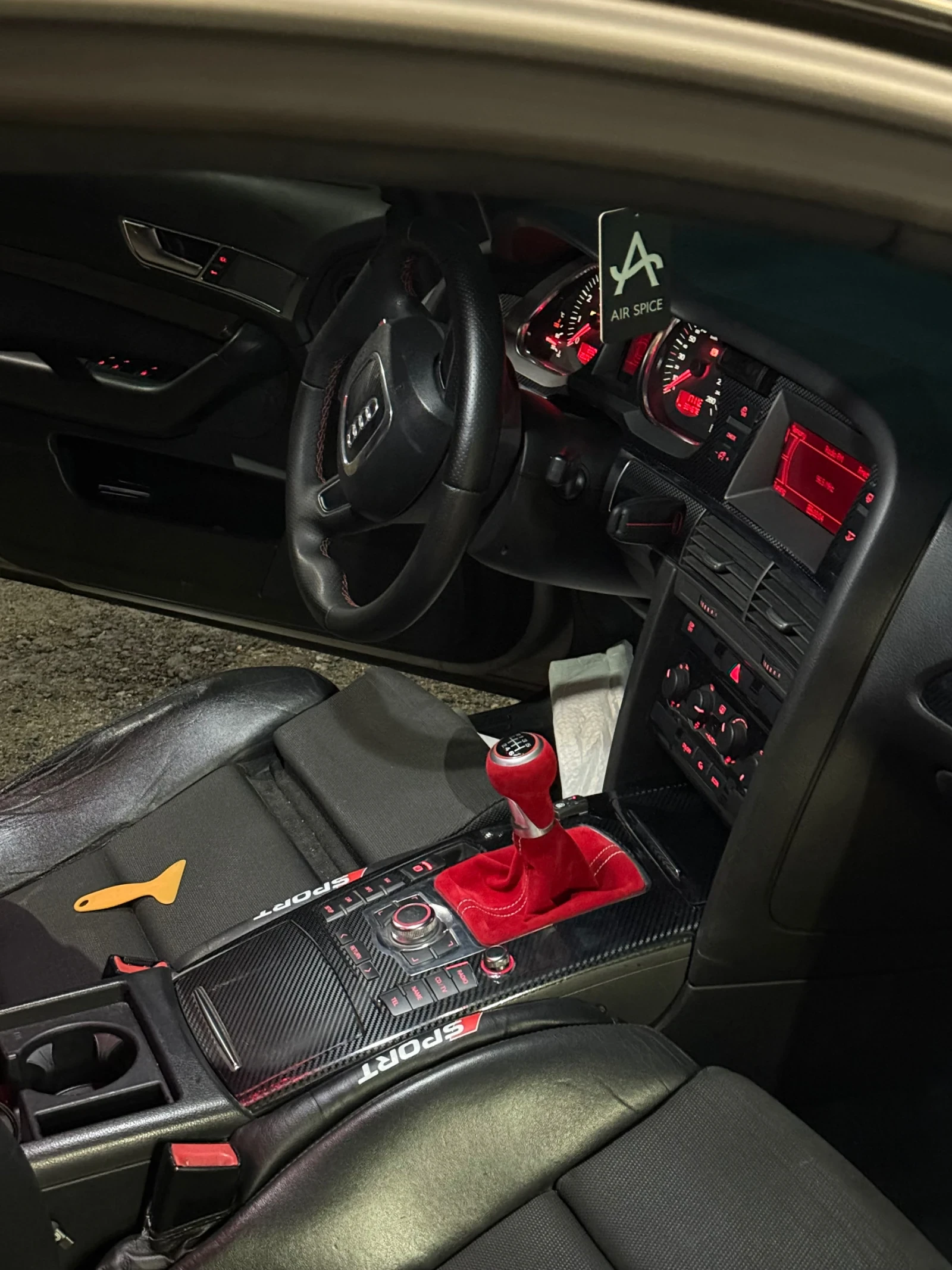 Audi A6, снимка 13 - Автомобили и джипове - 56484927