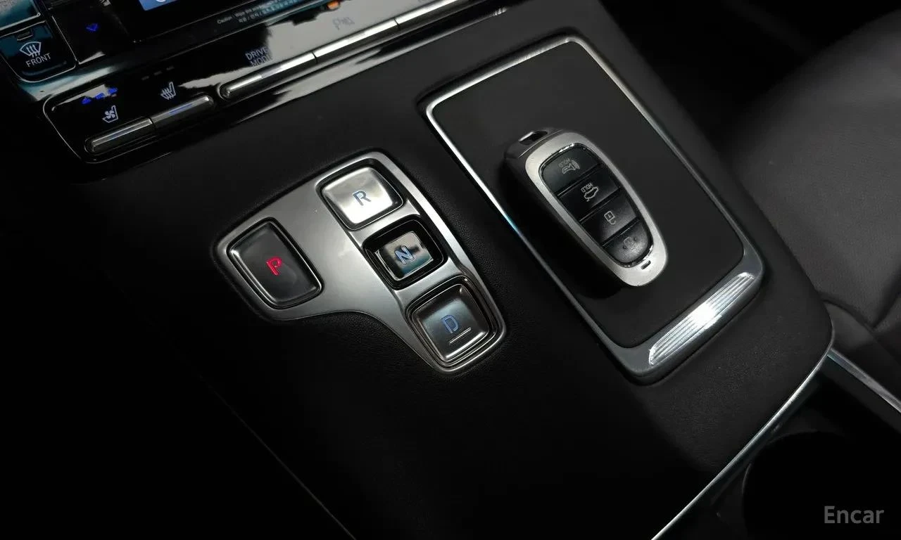 Hyundai Grandeur, снимка 13 - Автомобили и джипове - 56723719