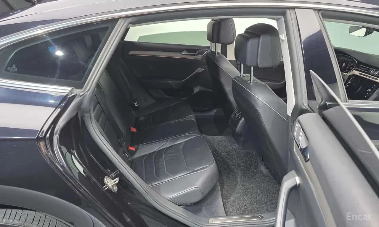 VW Arteon, снимка 12 - Автомобили и джипове - 56739680