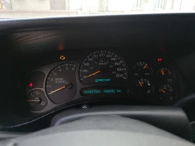 Chevrolet Avalanche Пикап, снимка 9