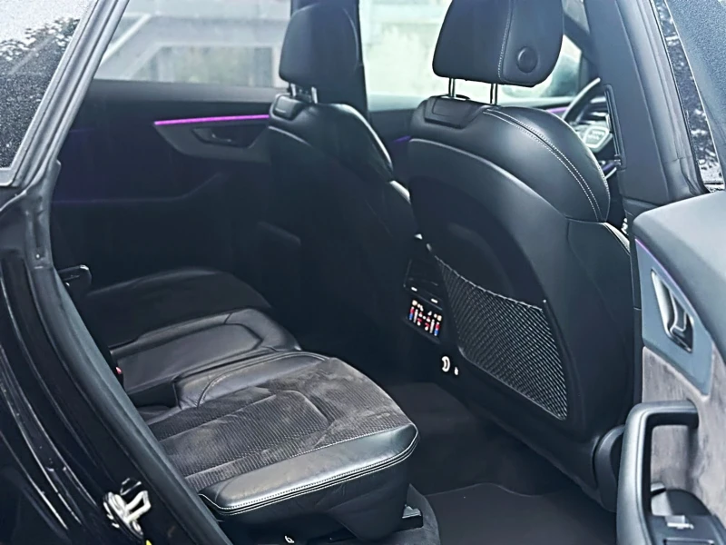 Audi Q8 ОЧАКВАН ВНОС Audi Q8 5.0TDI* S Line , снимка 9 - Автомобили и джипове - 52091061