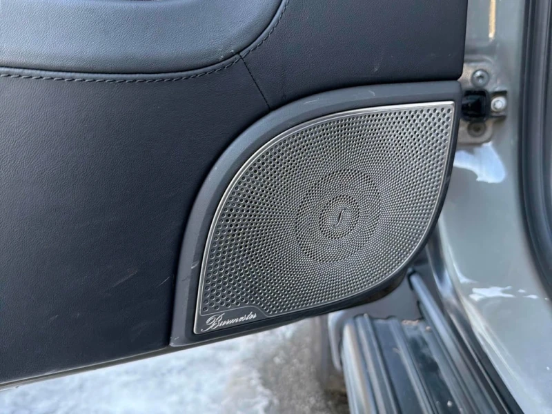 Mercedes-Benz G 63 AMG * CARFAX * БЕЗ ПЪРВОНАЧАЛНА ВНОСКА, снимка 14 - Автомобили и джипове - 53072774