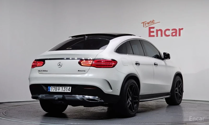 Mercedes-Benz GLE 350, снимка 2 - Автомобили и джипове - 53213535