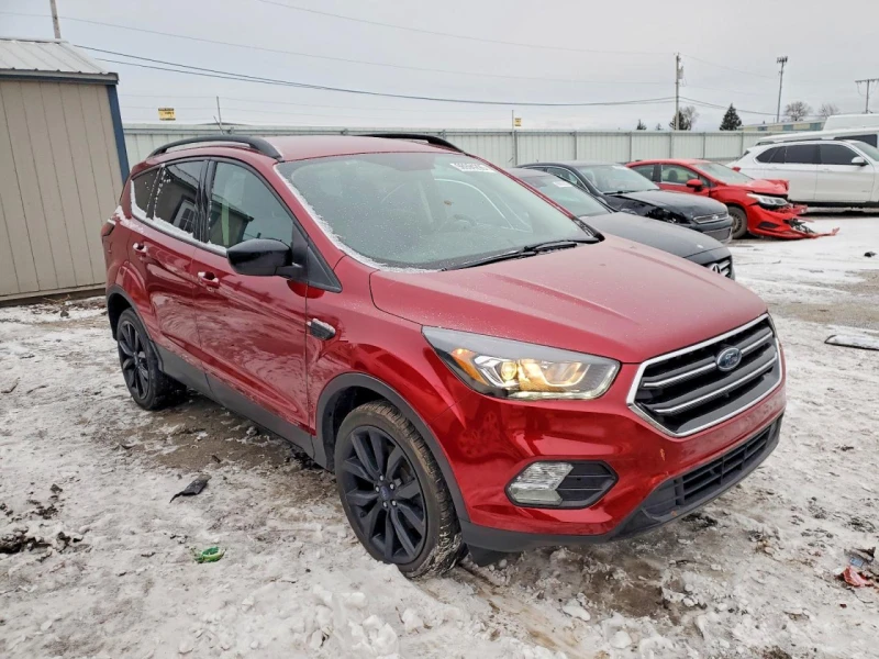 Ford Escape 1.5l Se, снимка 4 - Автомобили и джипове - 53491422