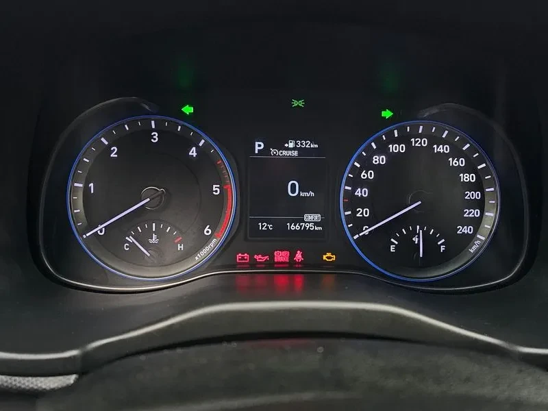 Hyundai Kona 1.6 2Wd Smart, снимка 8 - Автомобили и джипове - 53764938