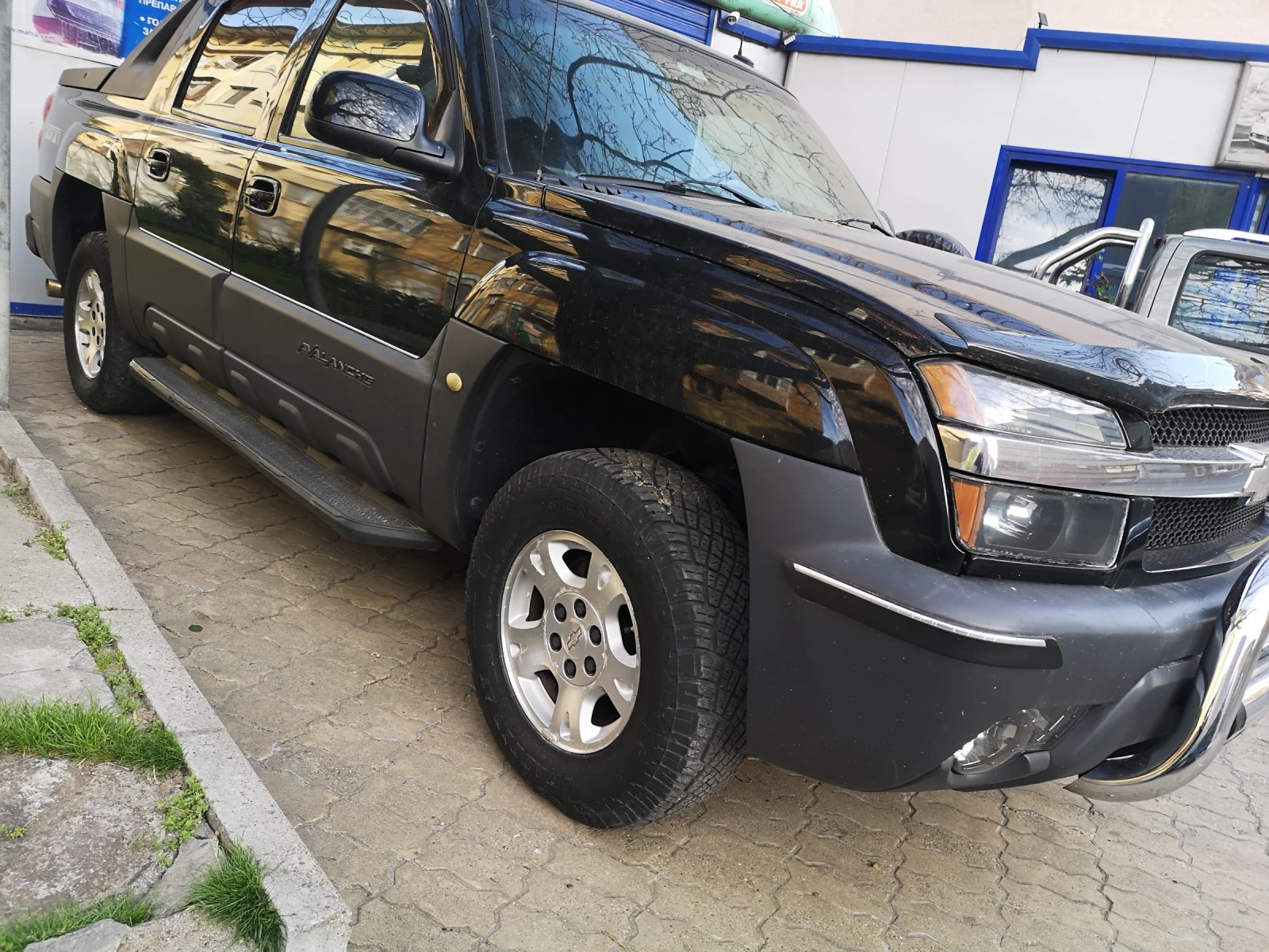 Chevrolet Avalanche Пикап - изображение 4