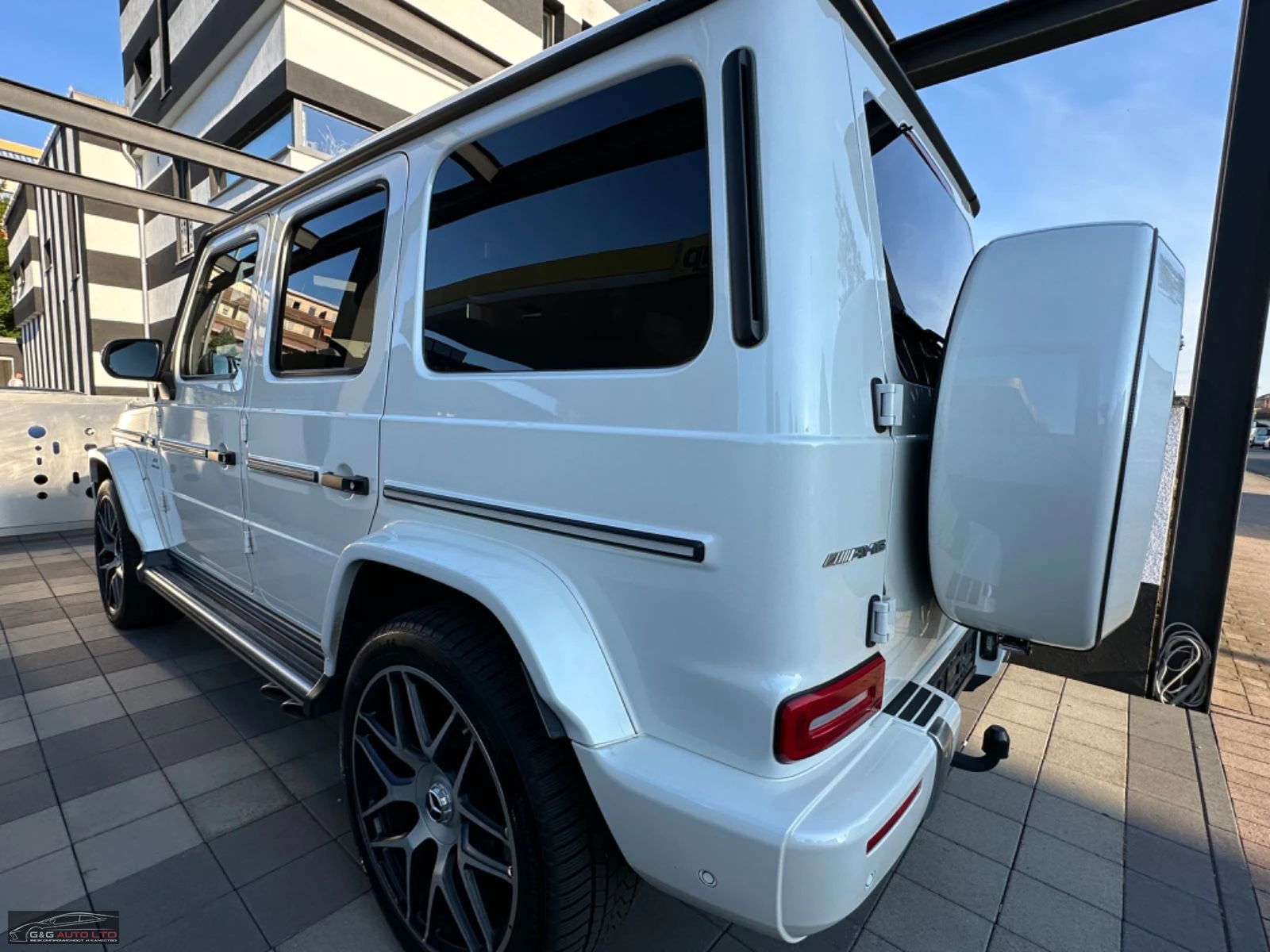 Mercedes-Benz G 63 AMG STRONGER-THAN-TIME-EDITION/585HP/ACC/AMBI/TSR/528b - изображение 3