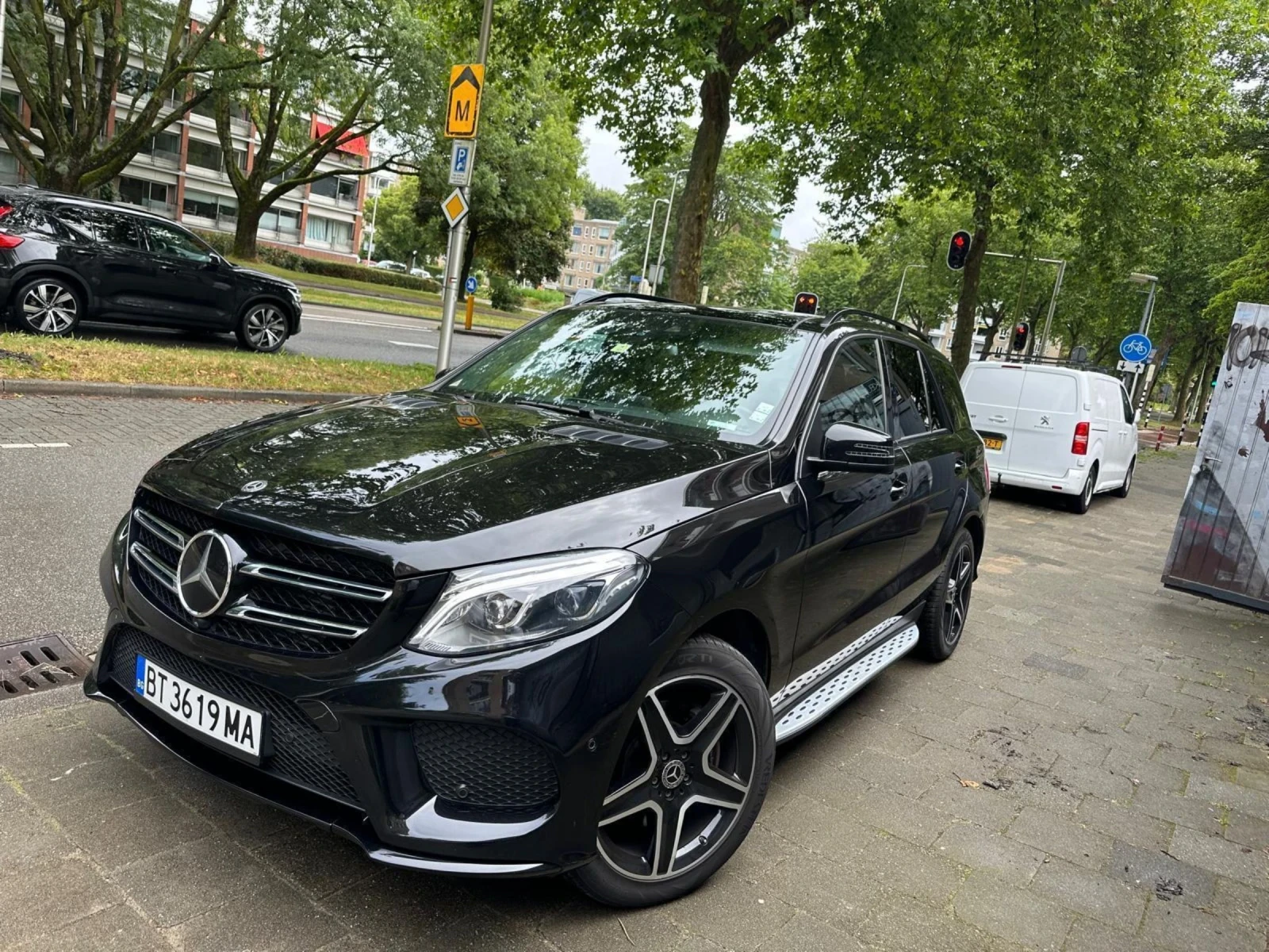 Mercedes-Benz GLE 350  - изображение 2