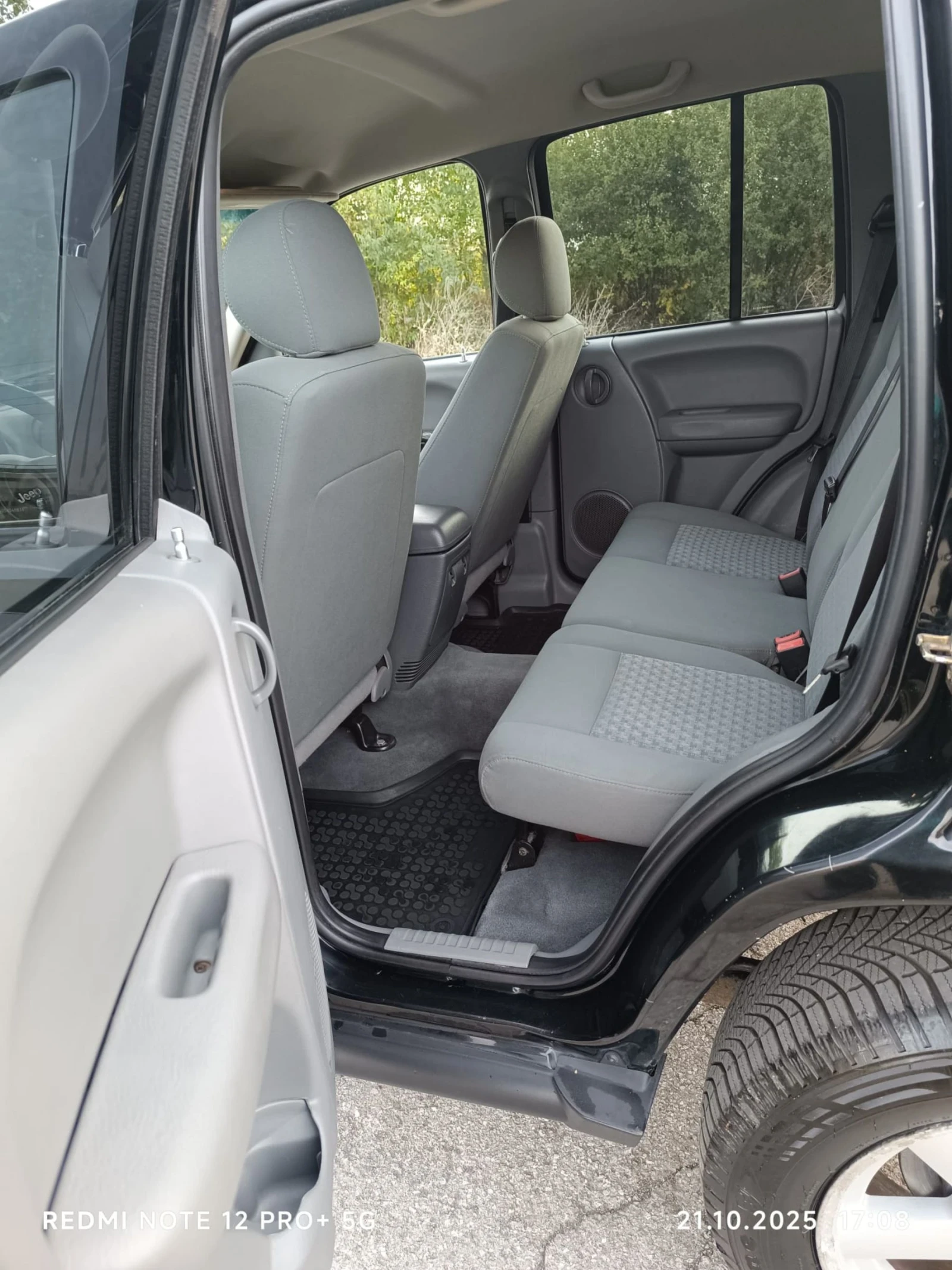 Jeep Cherokee  - изображение 2